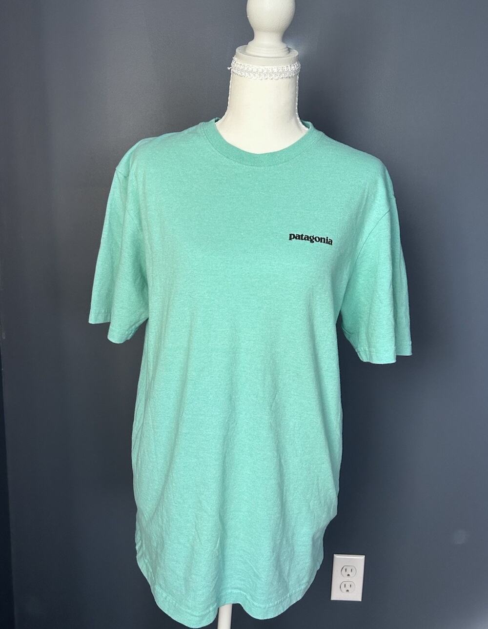 Patagonia Teal Short Sleeve Size Small Womens Outdoor Granola Summer Hiking